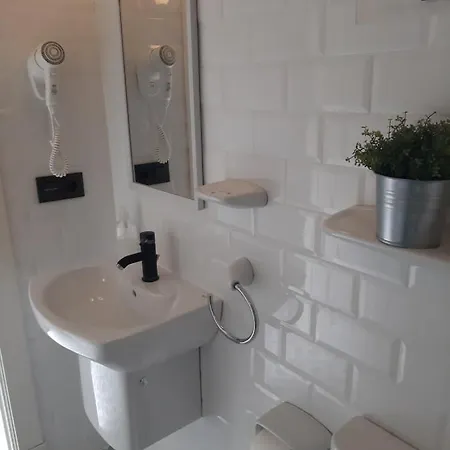 El Llanin Apartament *