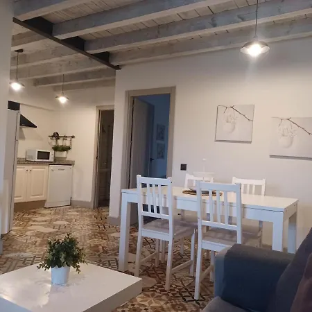 El Llanin Lägenhet Onís